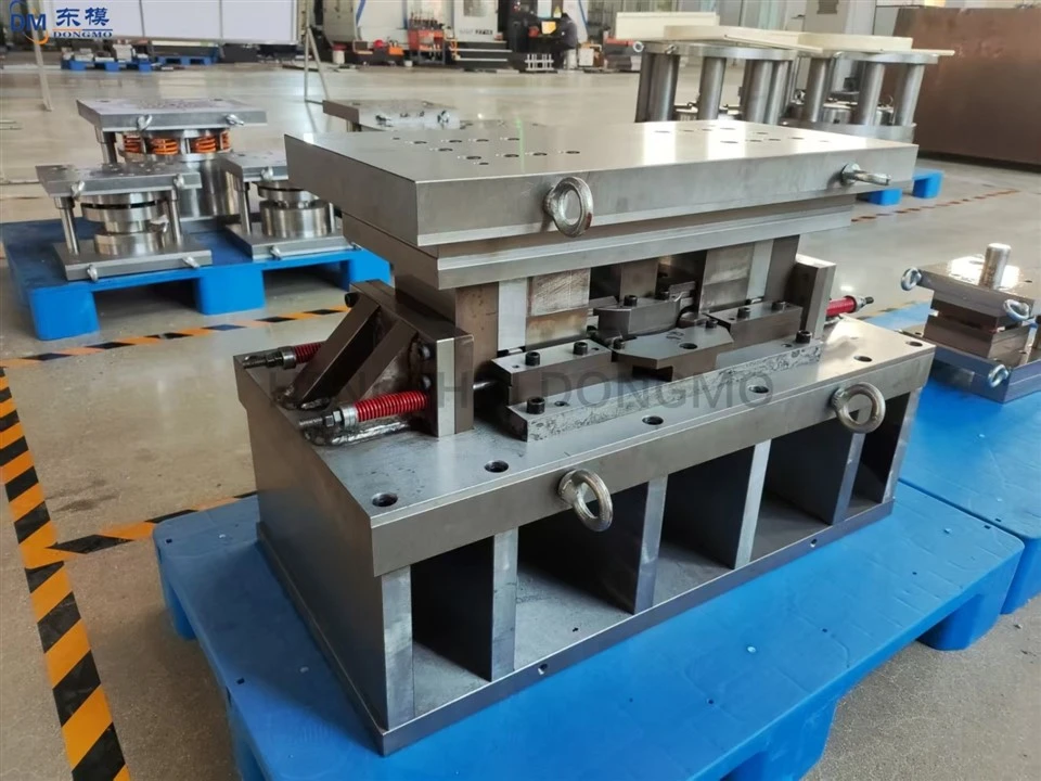 Sheet Metal Stamping Die Metal Parts Bending And Drawing Stamping Dies high quality